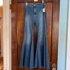 Free People Just Float On Flare Jeans 28 Short